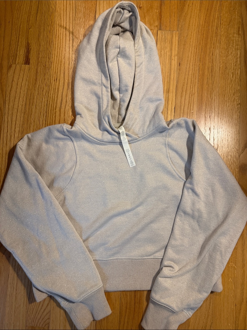 Cropped Lululemon Women’s Sweatshirt size 4